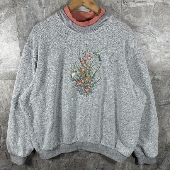 Tops - Vintage 90s Grey crewneck sweatshirt with hummingbird and flower design Size XL